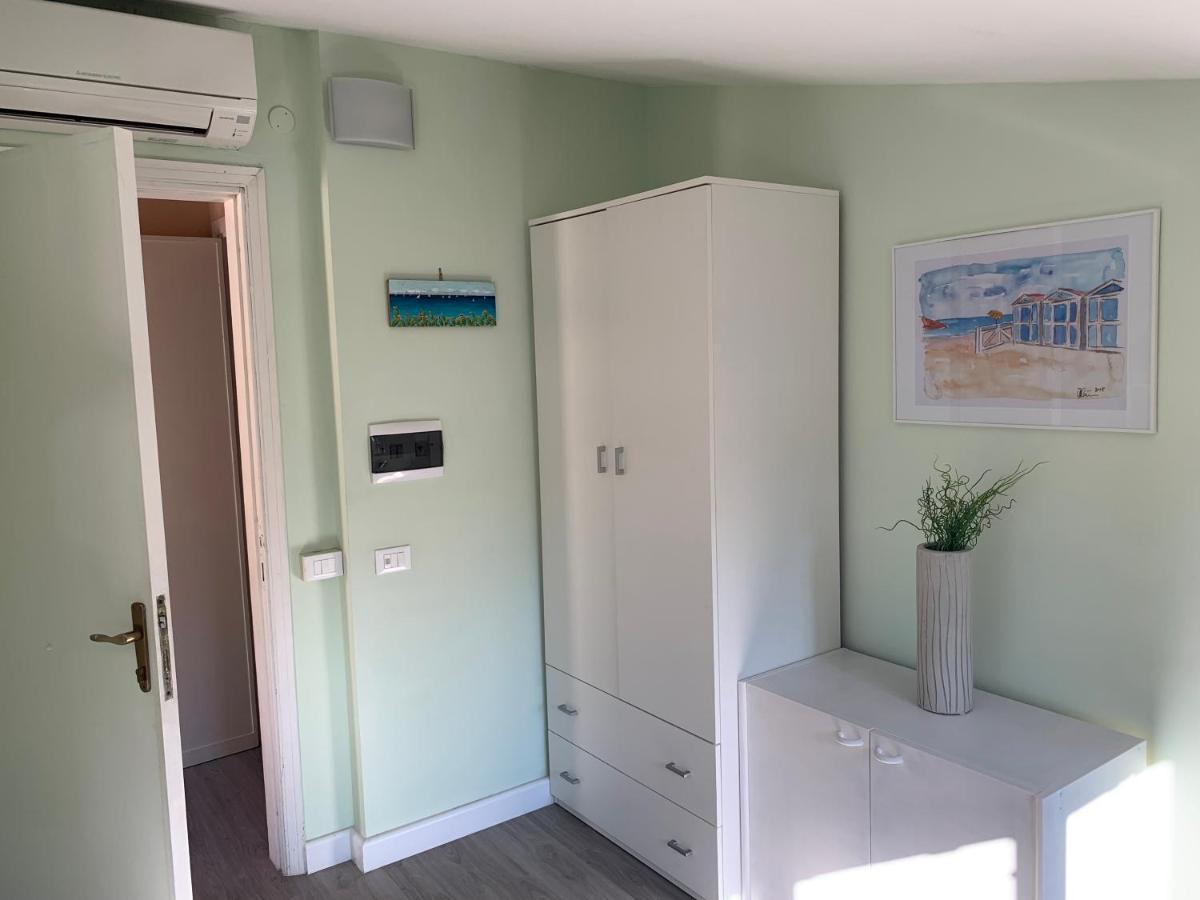 Apartmán Monolocale I Delfini Mondello Exteriér fotografie