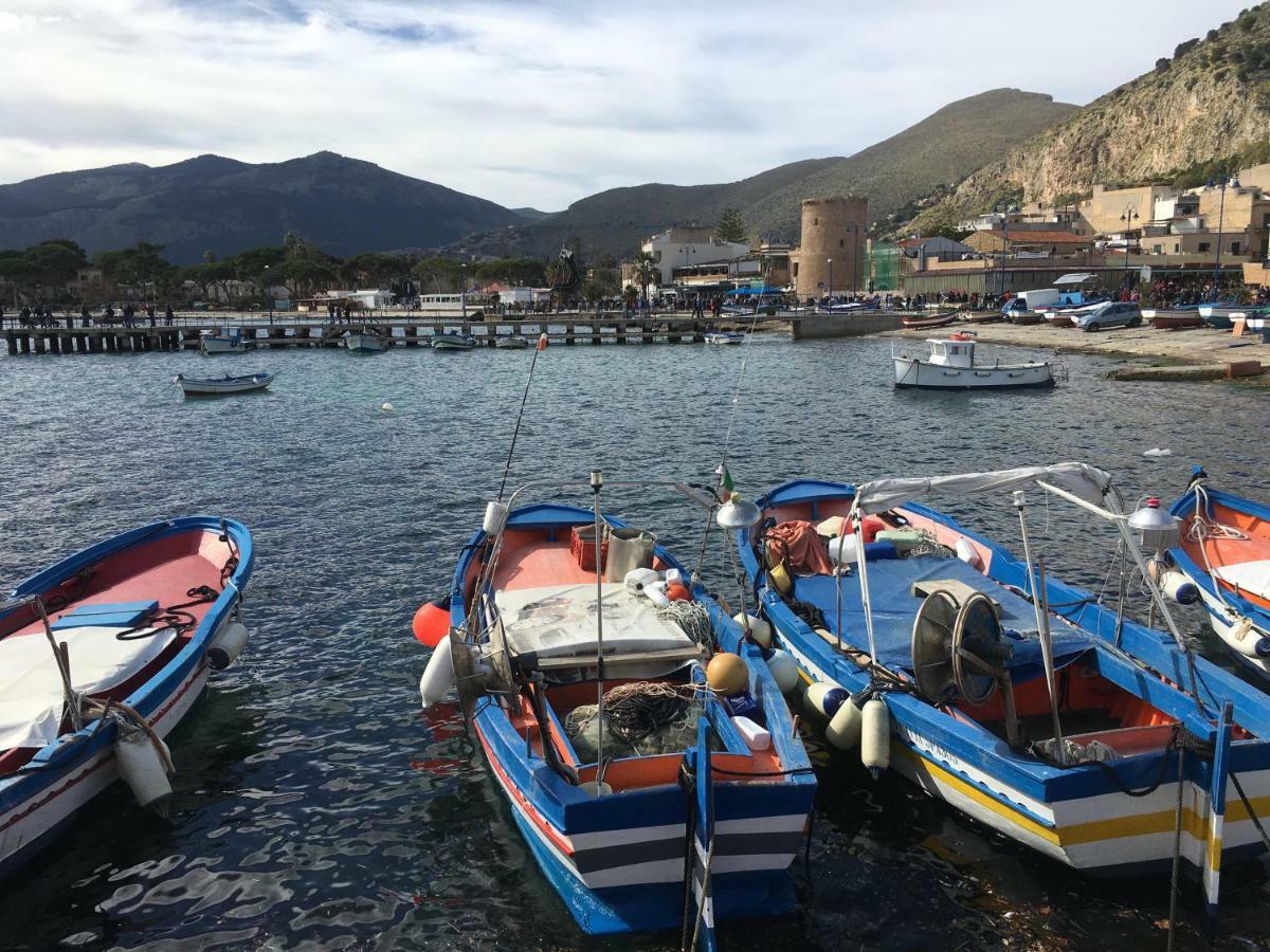 Apartmán Monolocale I Delfini Mondello Exteriér fotografie